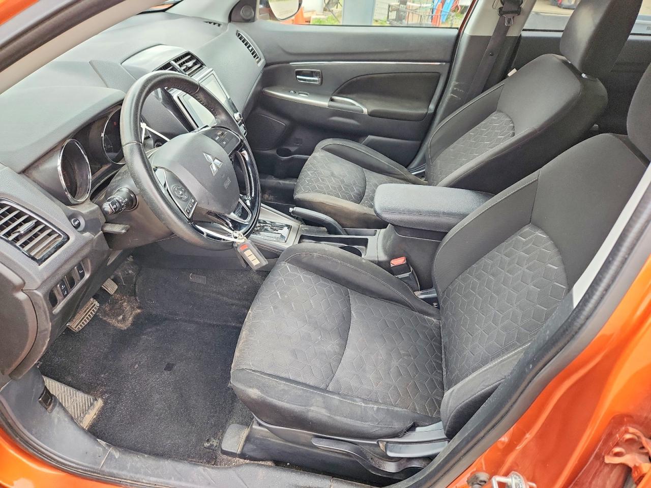 2020 Mitsubishi Outlander Sport Es - Image 7