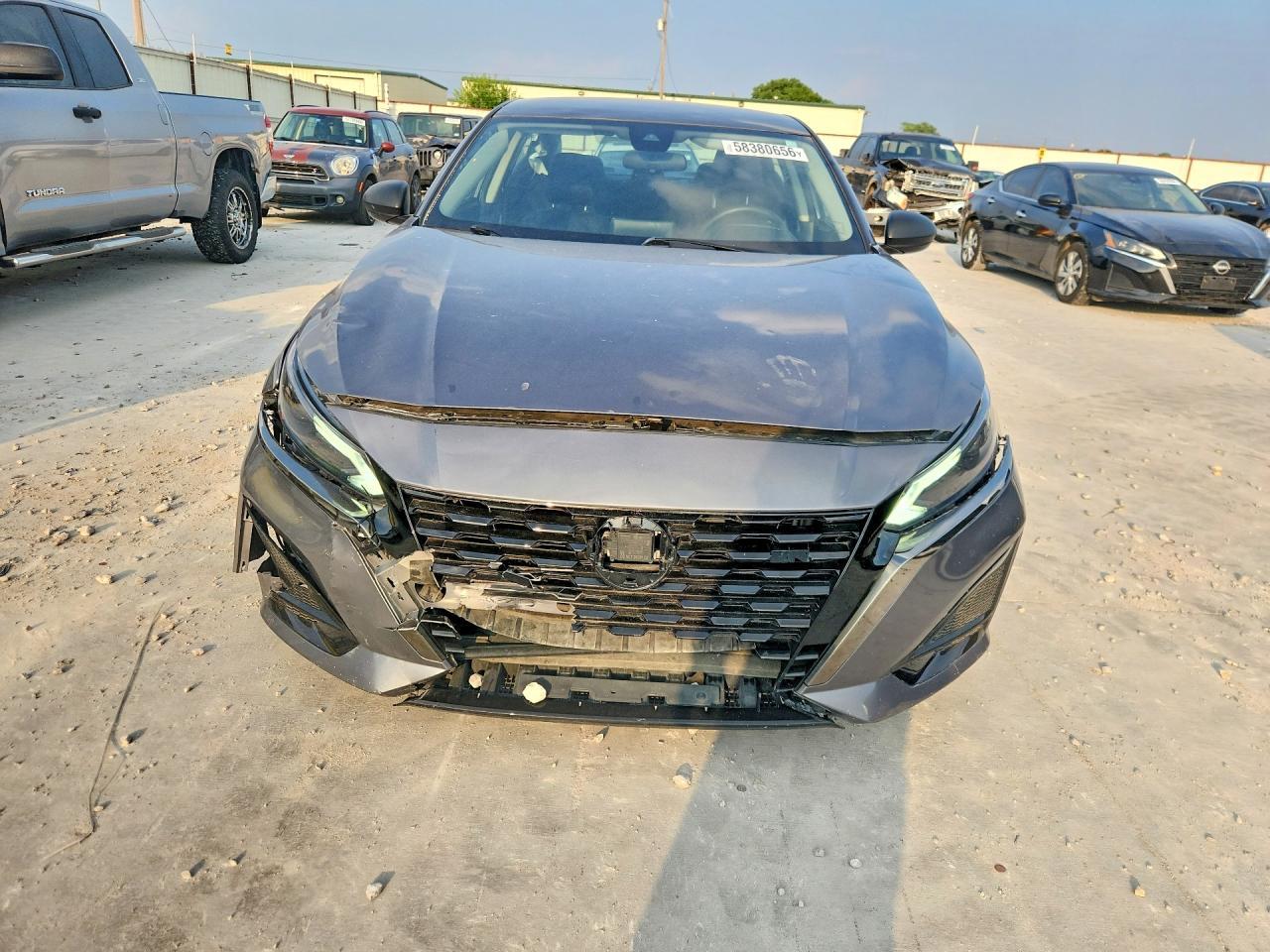 2024 Nissan Altima Sv - Фото 5