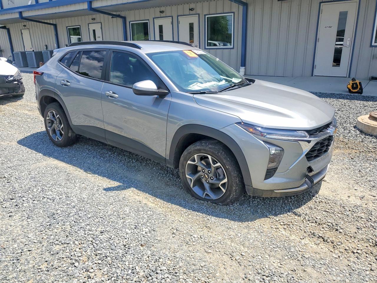 2025 Chevrolet Trax 1Lt - Фото 4