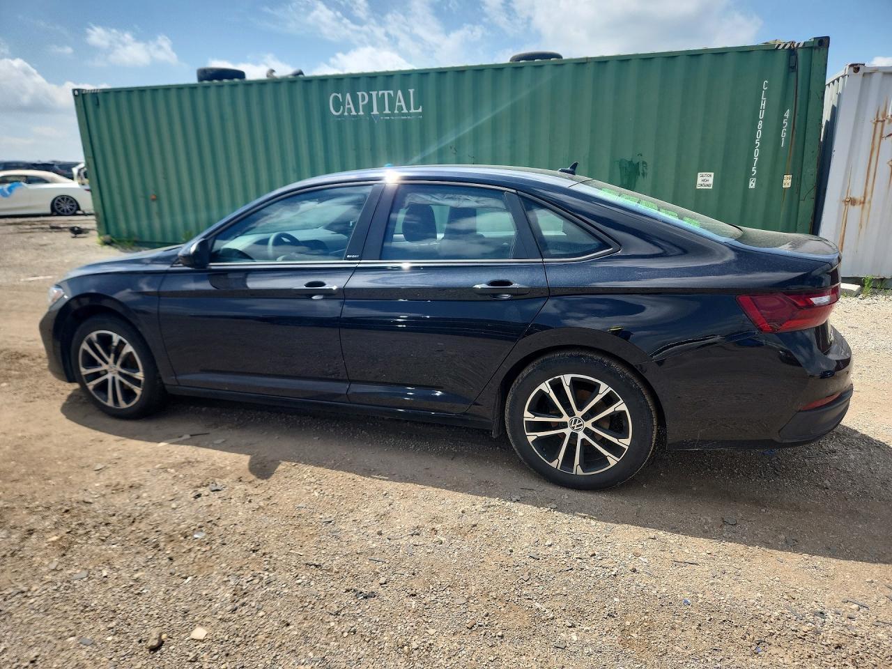 2023 Volkswagen Jetta Sport - Фото 2