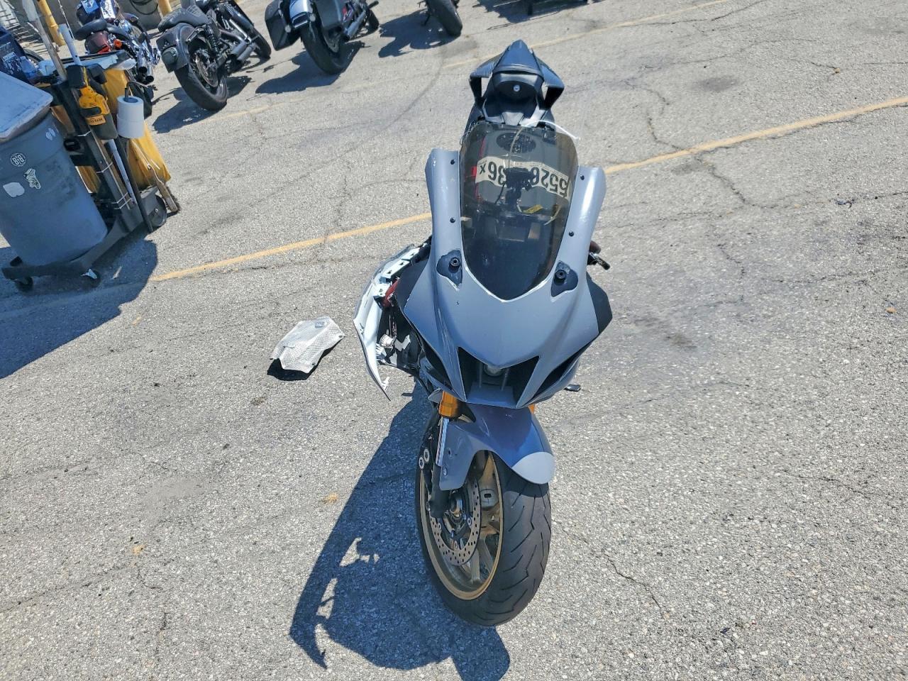 2022 Yamaha Yzfr7 - Фото 5