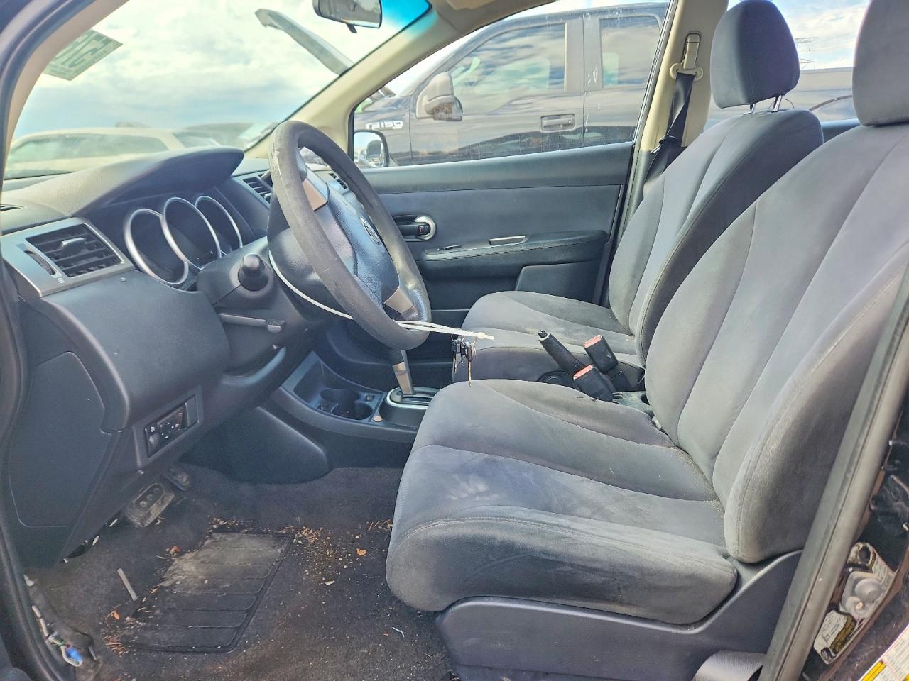 2007 Nissan Versa - Image 7