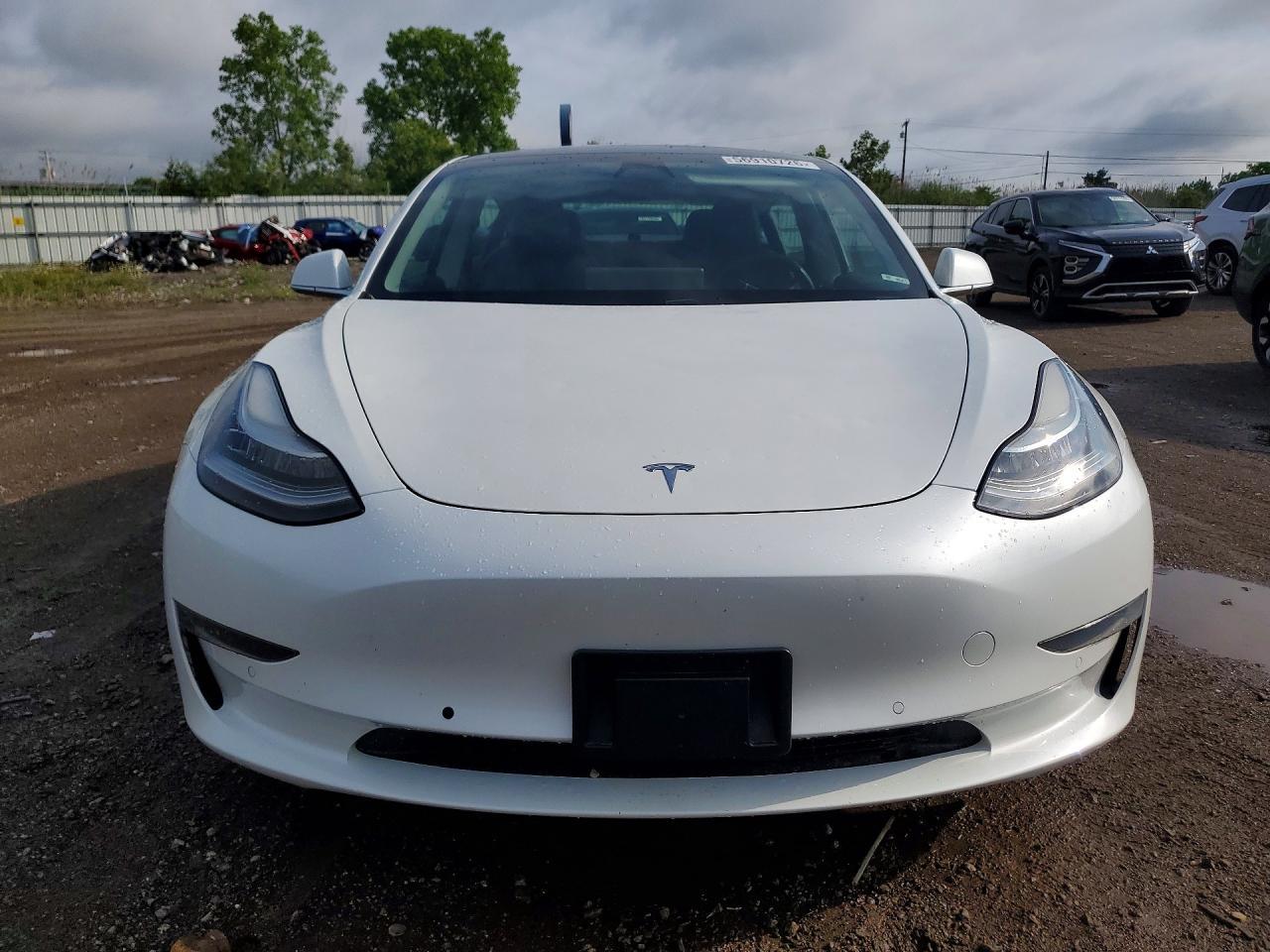 2020 Tesla Model 3 - Фото 5