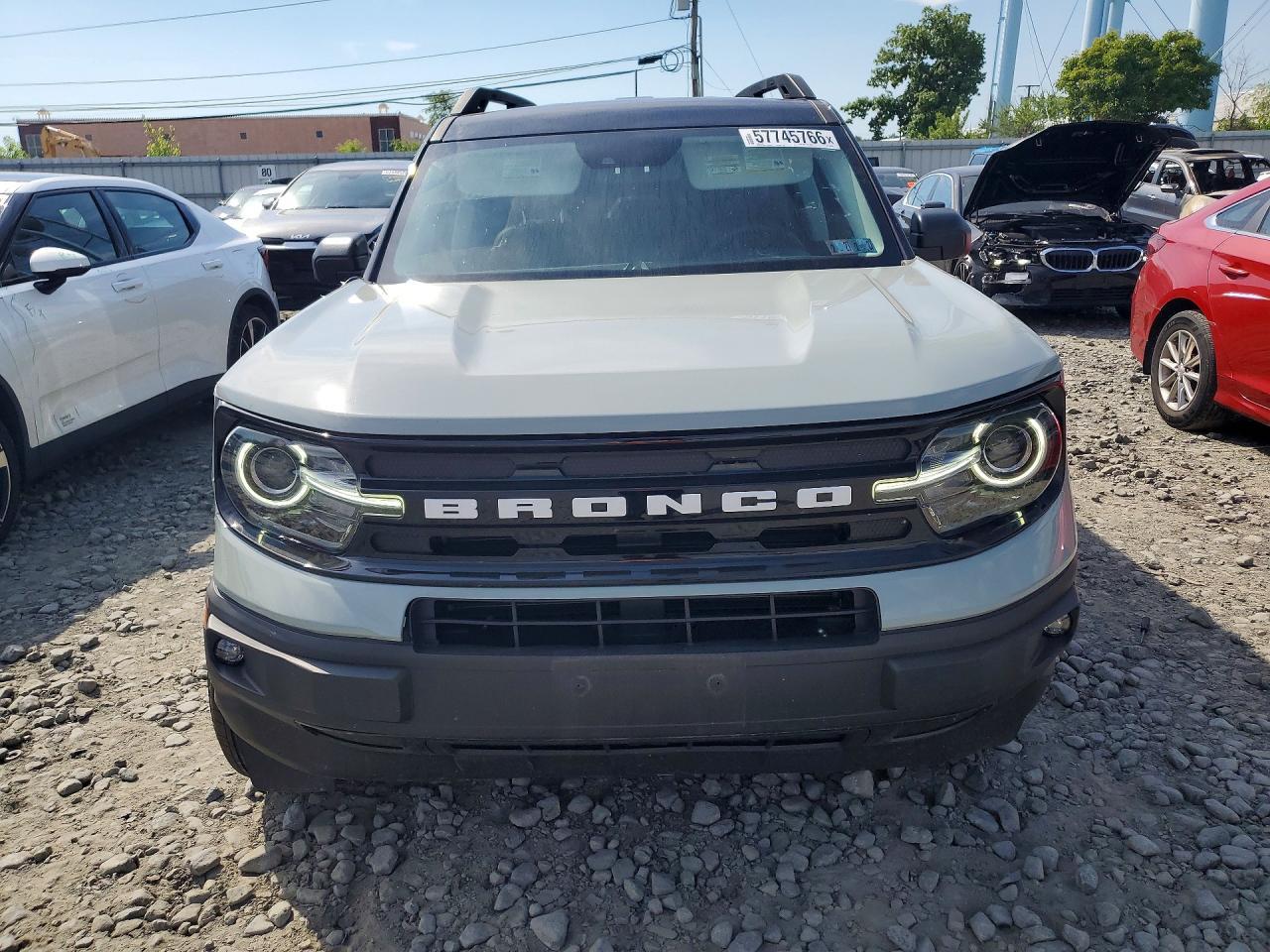 2024 Ford Bronco Sport Outer Banks - Image 5
