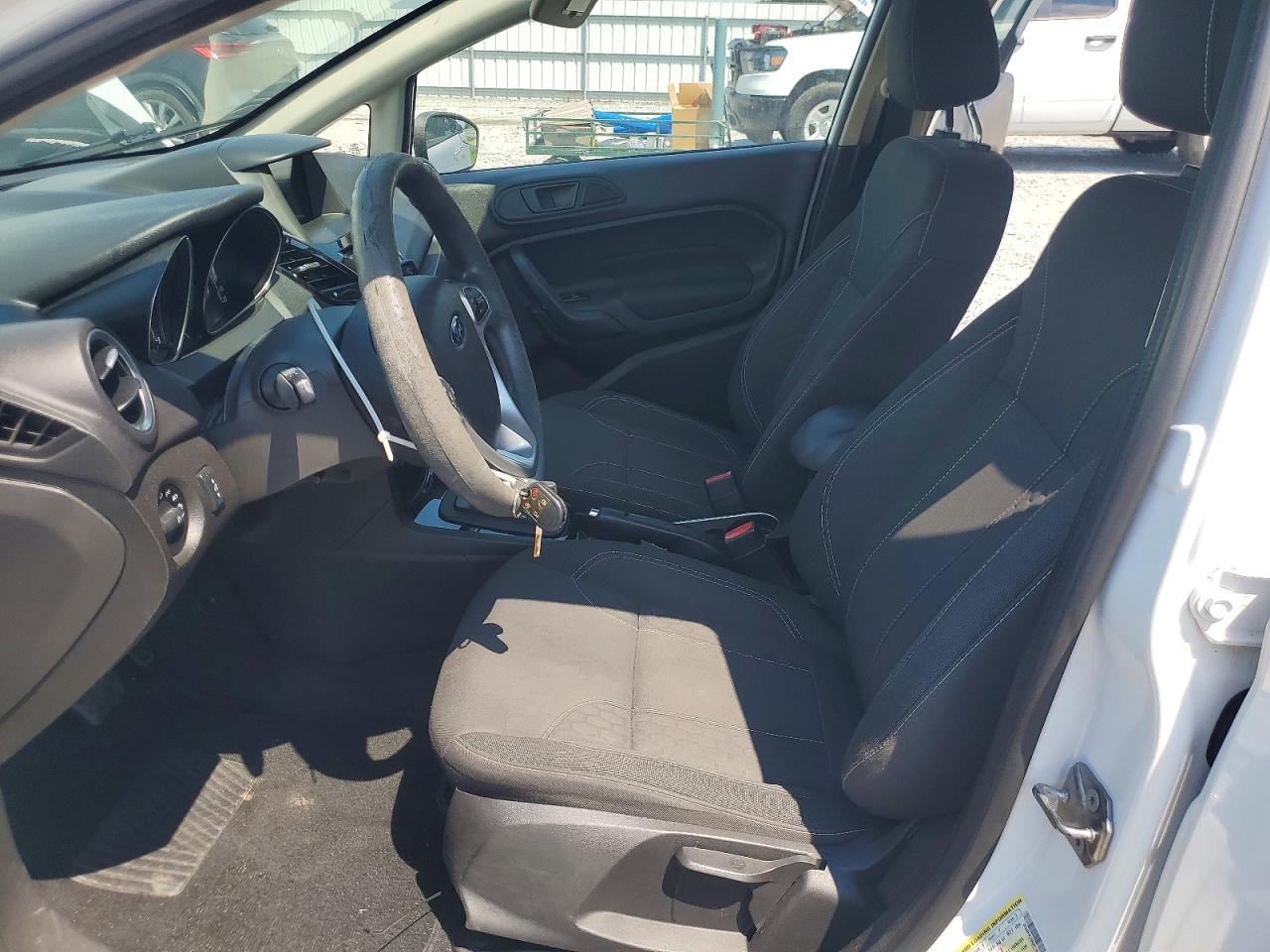 2019 Ford Fiesta Se - Фото 7