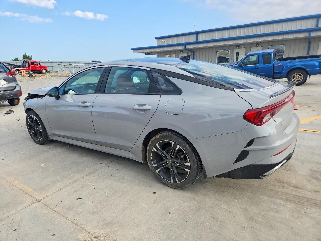 2023 Kia K5 Gt Line - Image 2