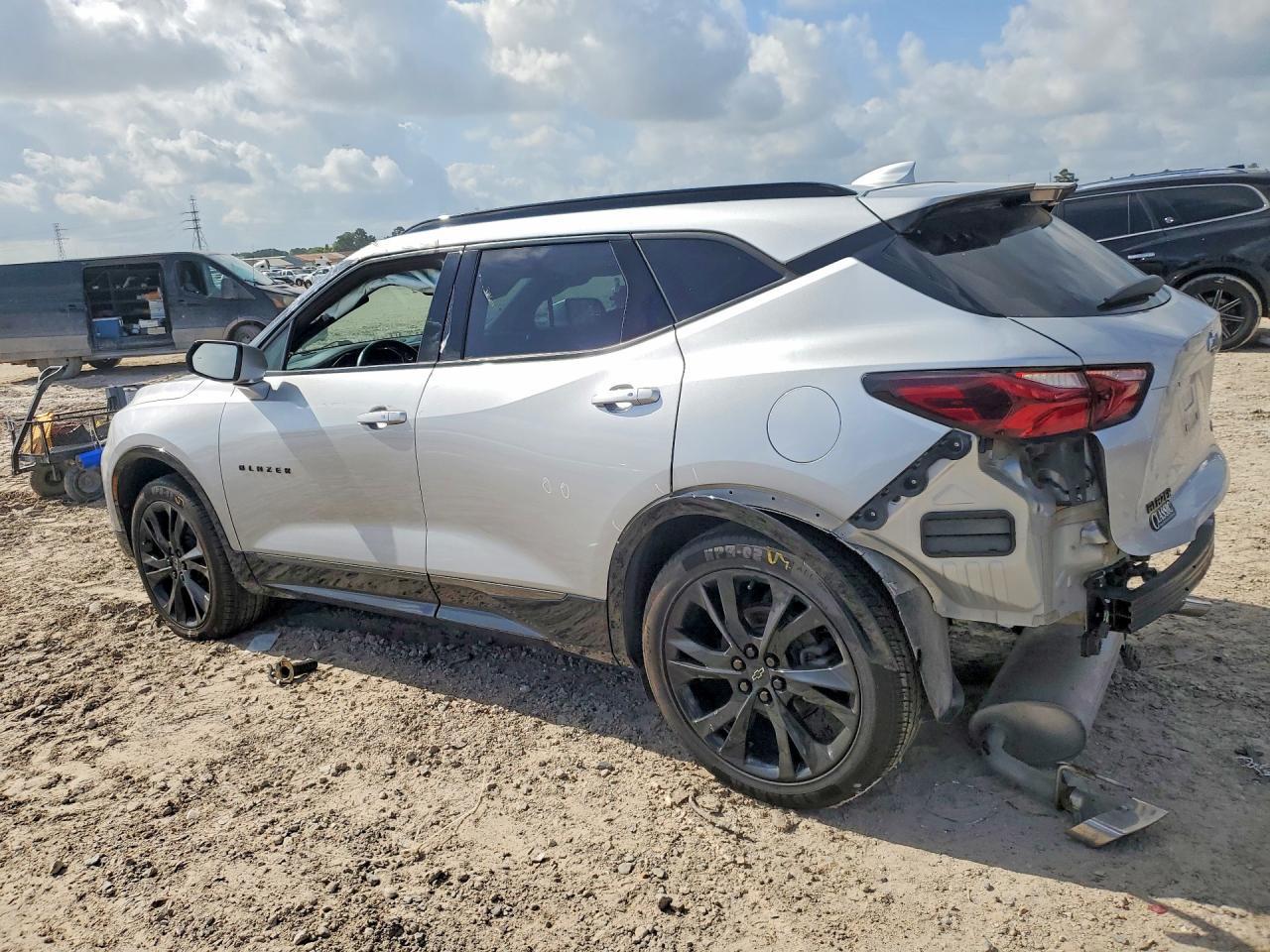 2022 Chevrolet Blazer Rs - Фото 2