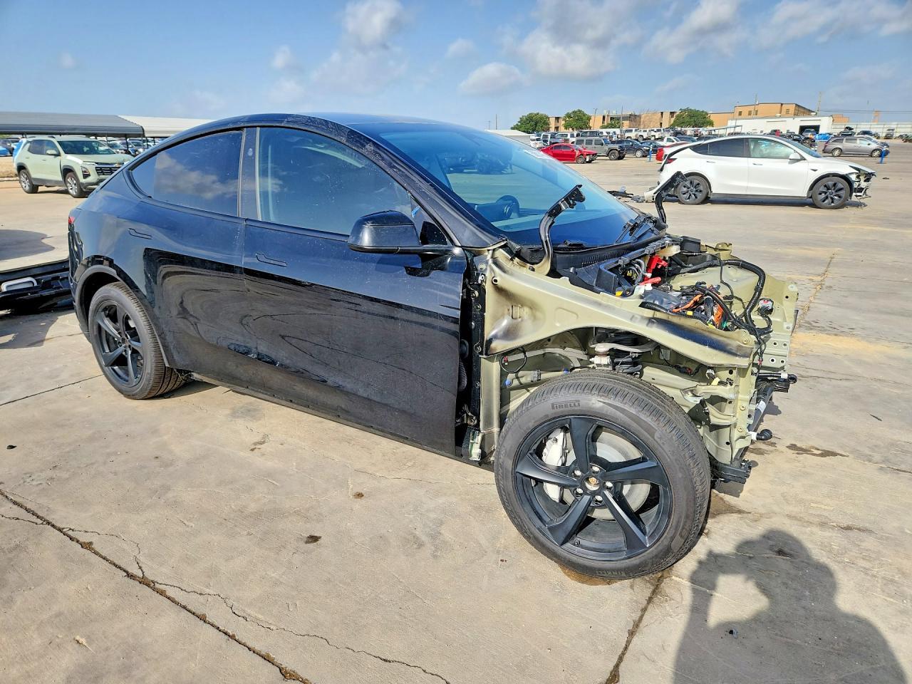 2026 Tesla Model Y - Фото 4