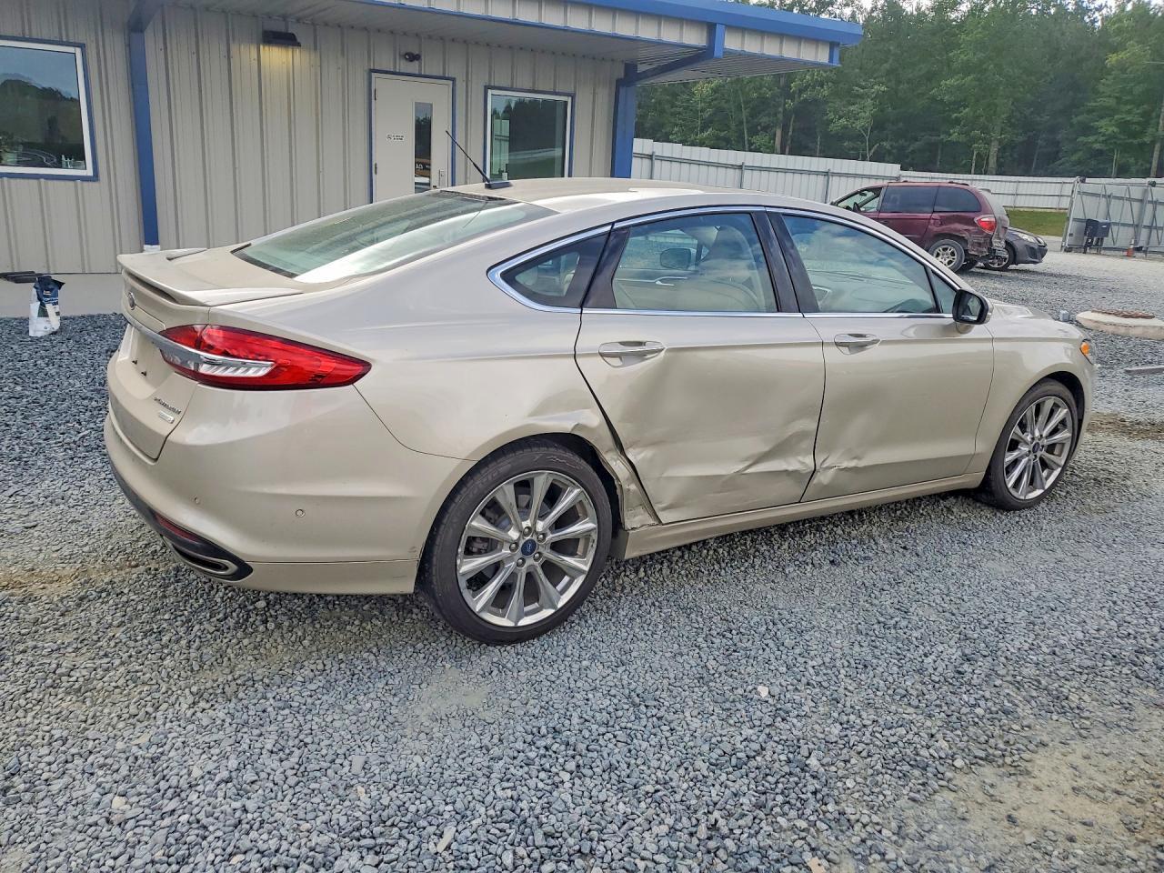 2018 Ford Fusion Titanium/Platinum - Фото 3