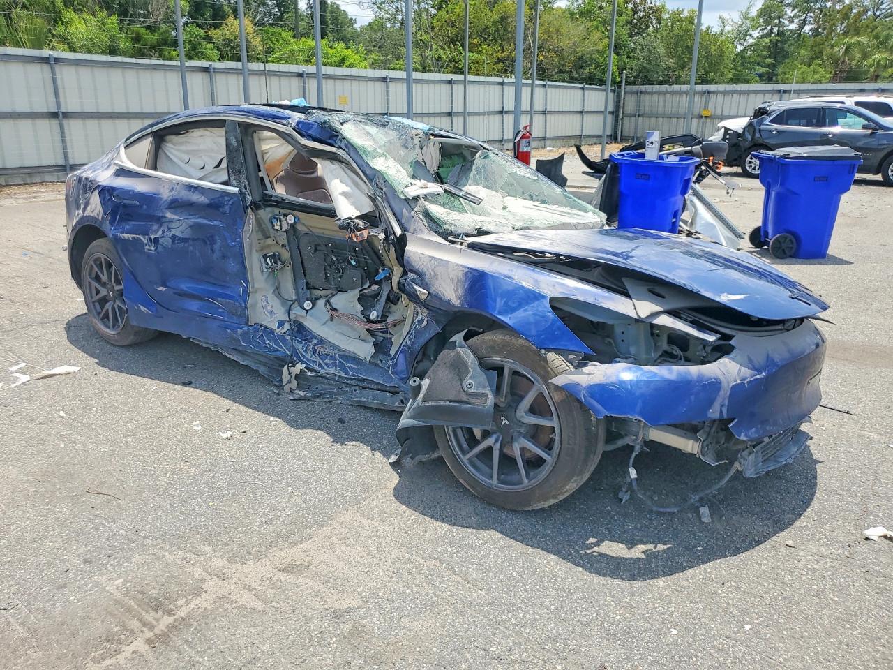 2019 Tesla Model 3 - Image 4