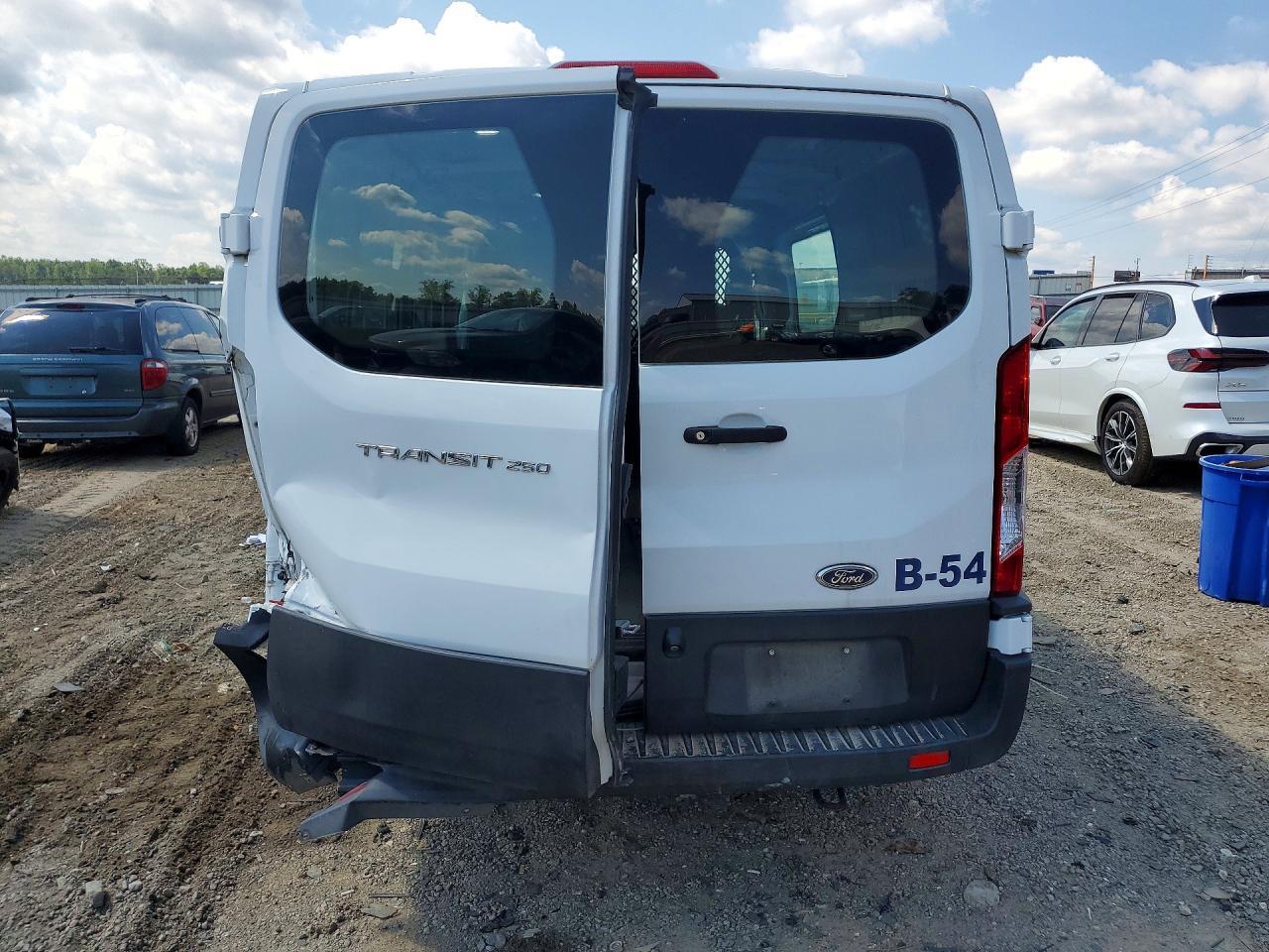 2019 Ford Transit T-250 Delivery Van - Image 6