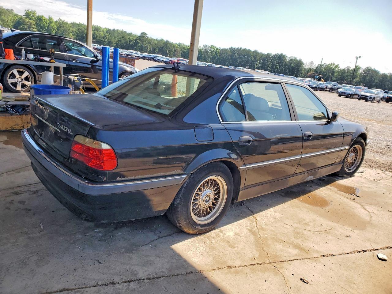 2001 BMW 7 Series - Image 3