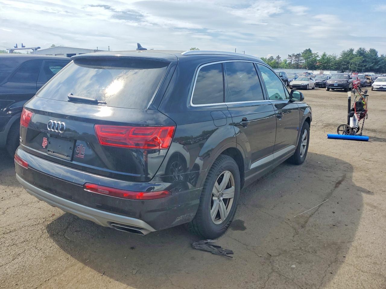 2019 Audi Q7 Premium Plus - Фото 3