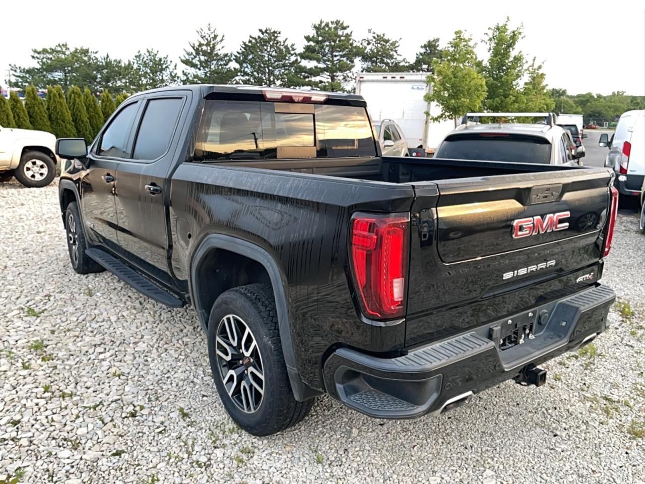 2021 GMC Sierra K1500 At4 - Фото 3