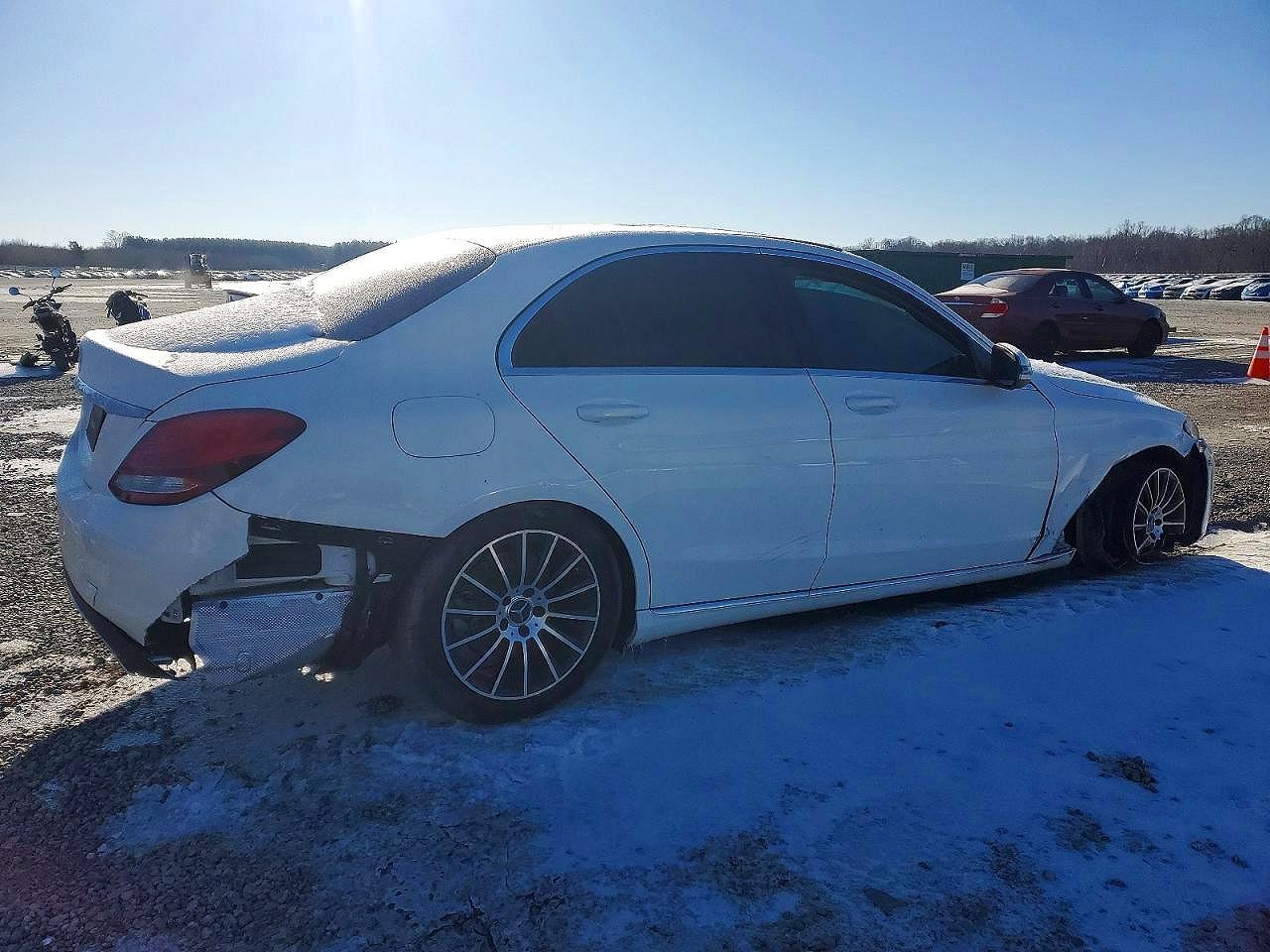 2017 Mercedes-Benz C 300 - Image 3