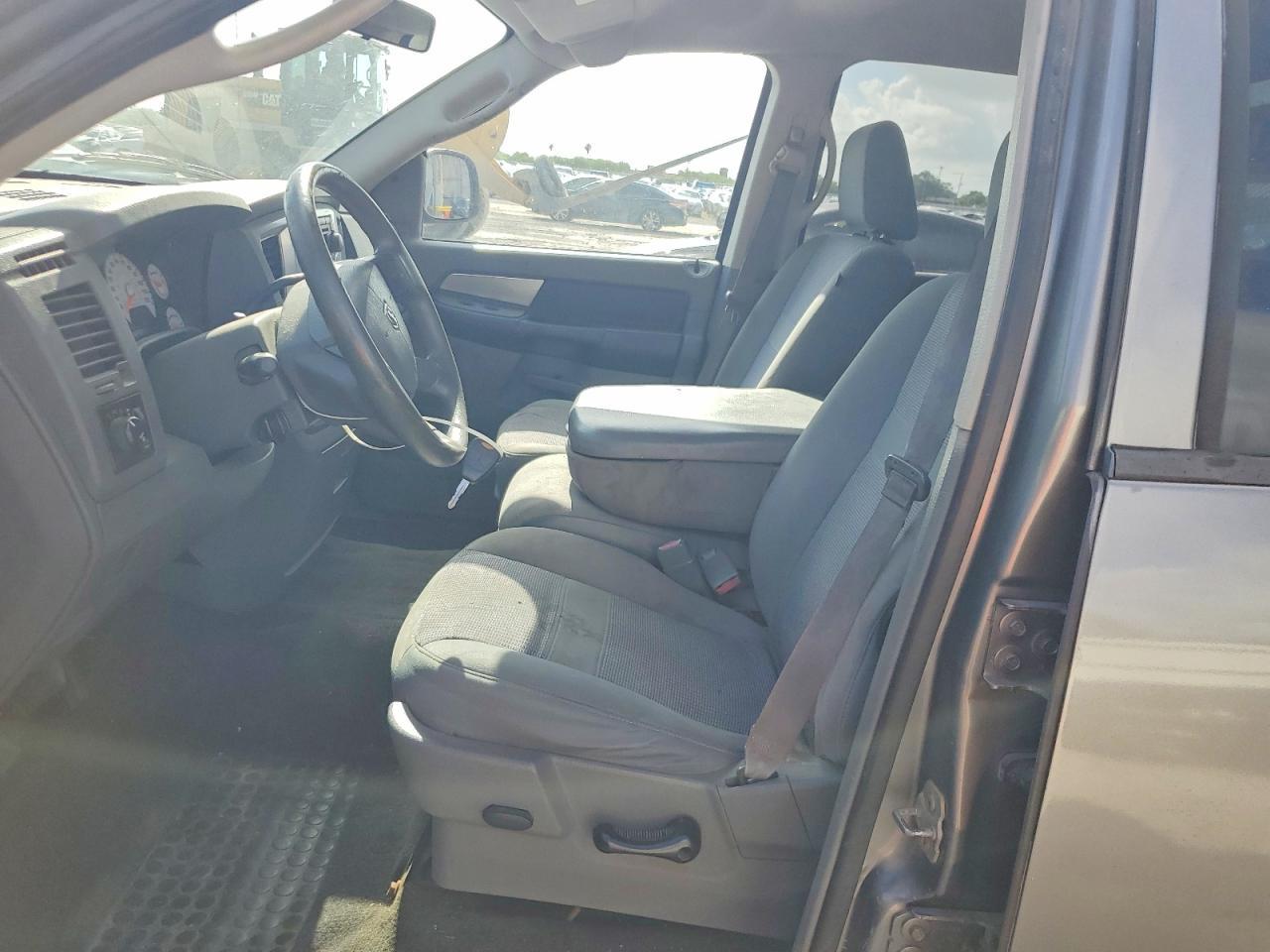 2007 Dodge Ram 1500 St - Фото 7