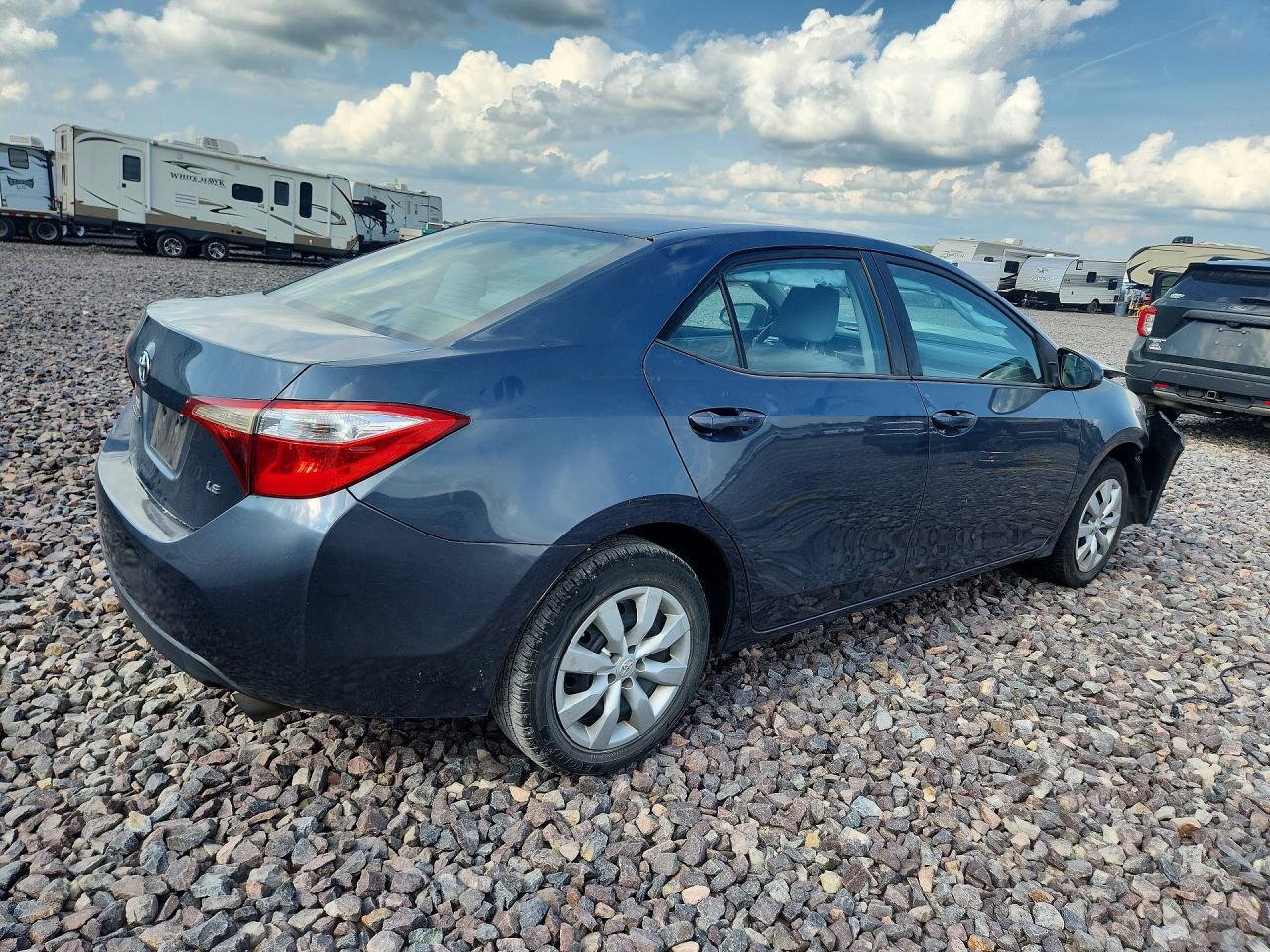 2015 Toyota Corolla Le - Image 3