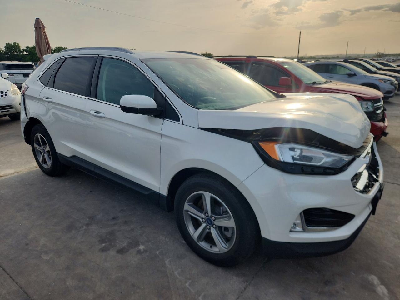 2021 Ford Edge Sel - Фото 4
