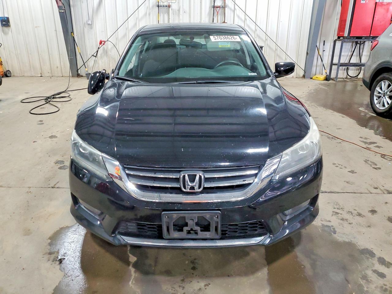 2014 Honda Accord Sport - Image 5