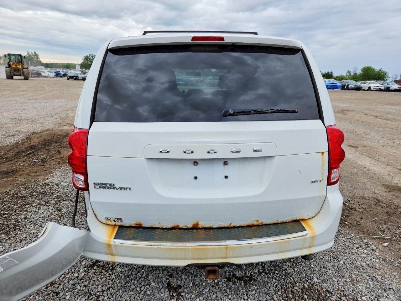 2014 Dodge Caravan - Фото 6