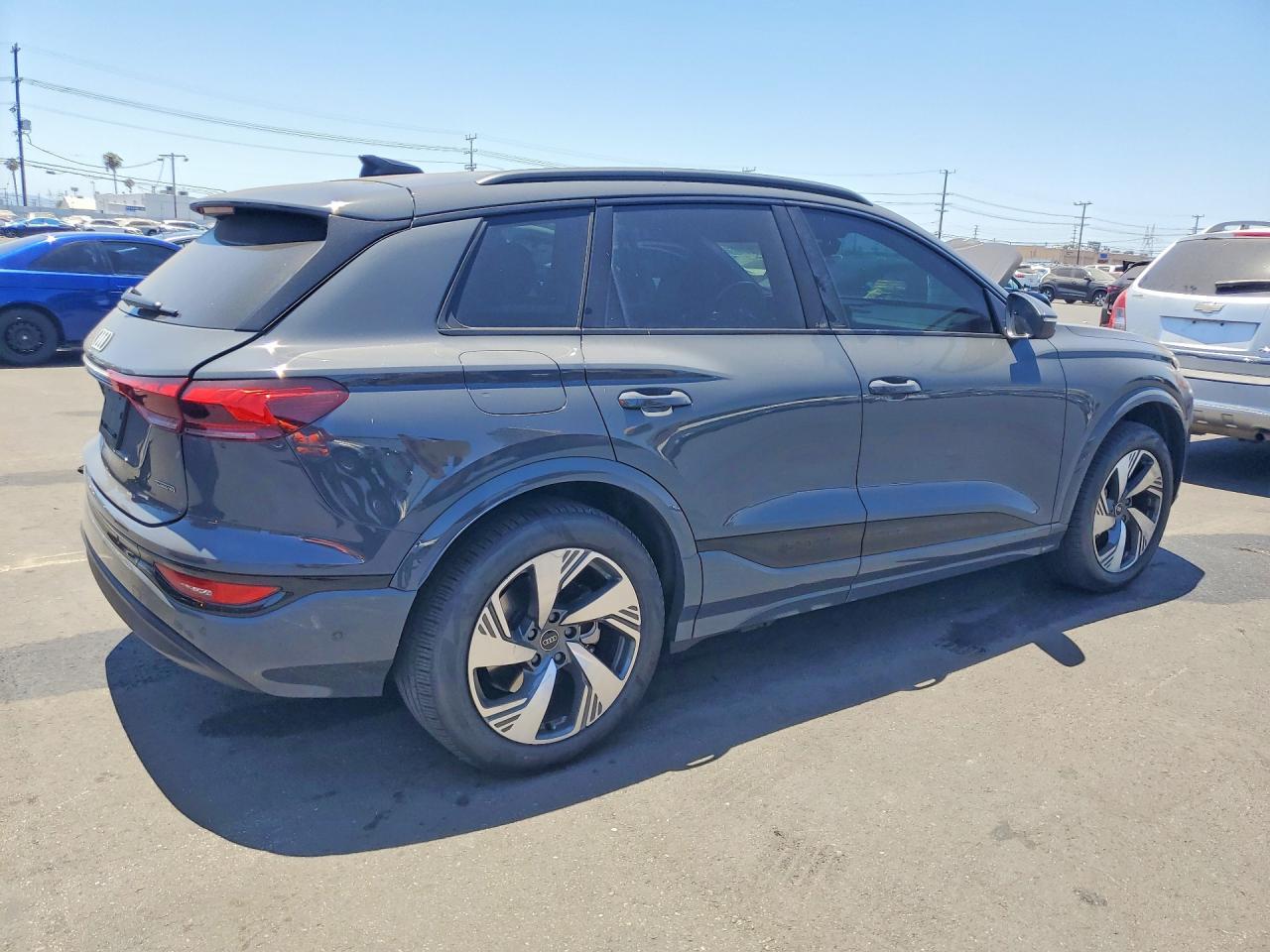 2025 Audi Q6 E-Tron Premium Plus - Image 3