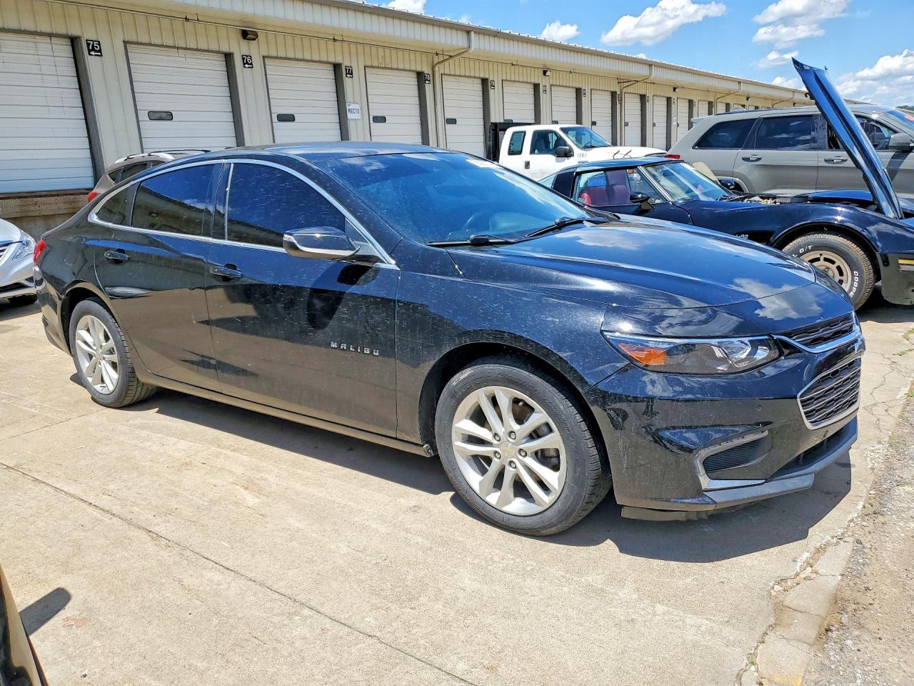 2017 Chevrolet Malibu Hybrid - Image 4