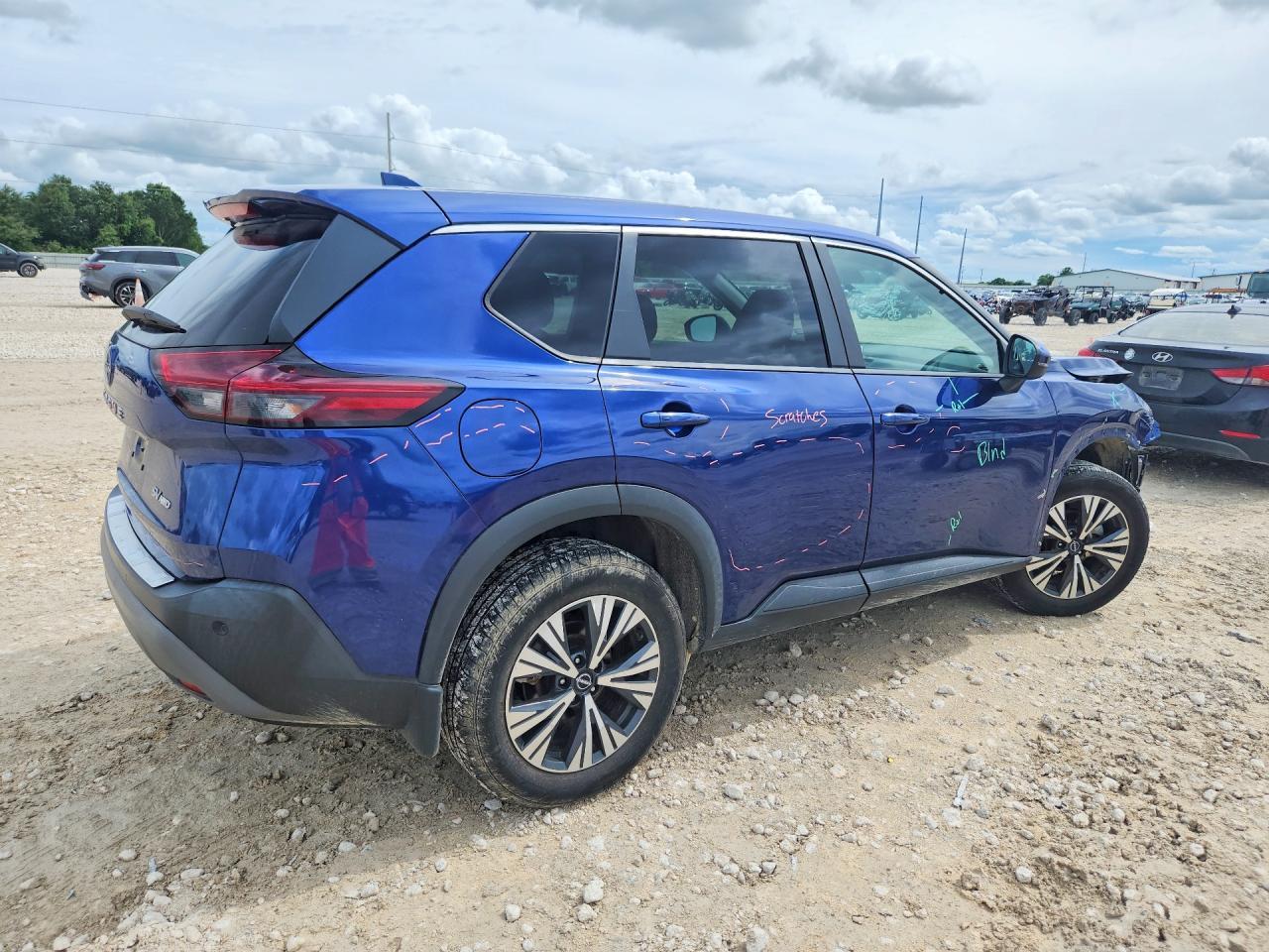 2022 Nissan Rogue Sv - Фото 3
