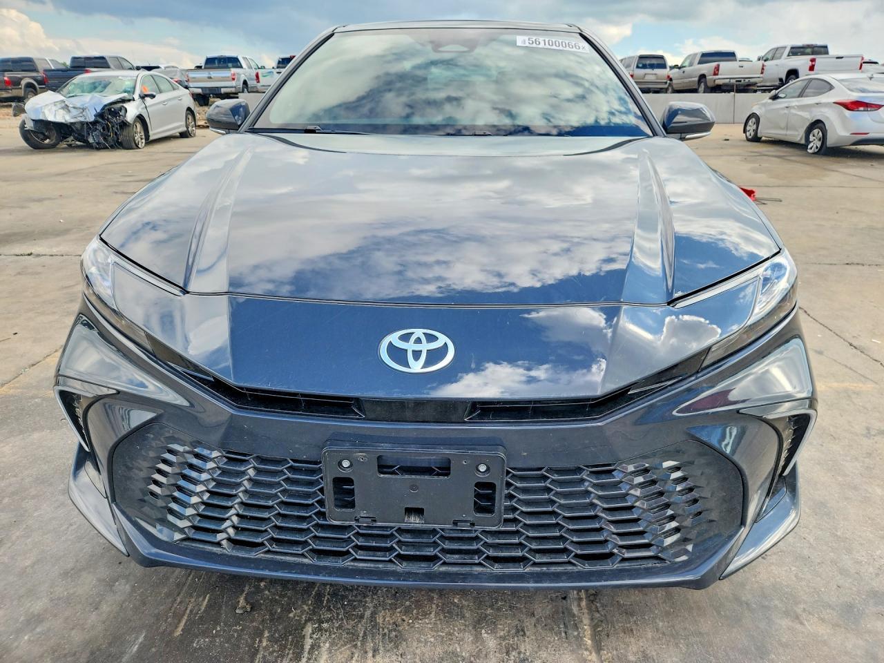 2025 Toyota Camry Xse - Image 5