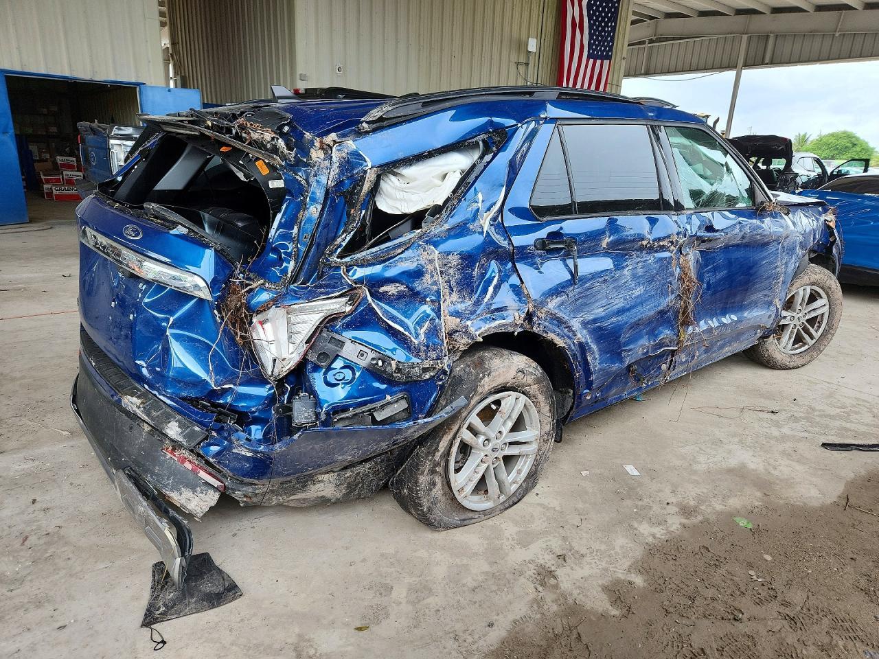 2021 Ford Explorer Xlt - Фото 3