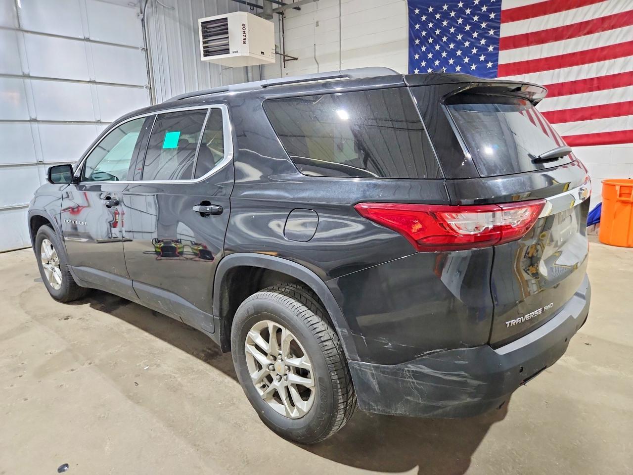 2020 Chevrolet Traverse Lt - Фото 2