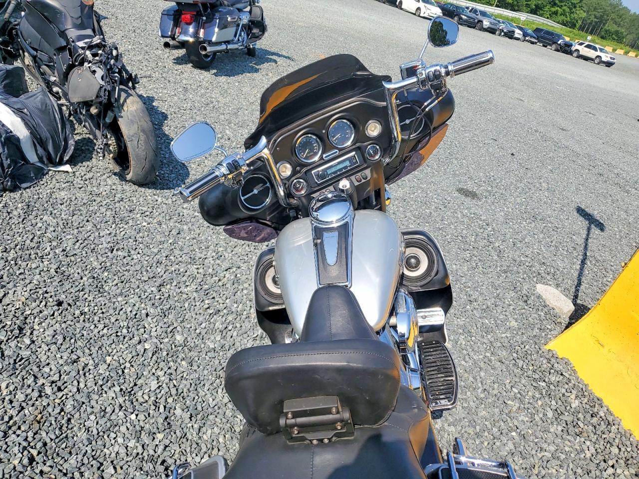 2003 Harley-Davidson Flhtcui Anniversary - Фото 6