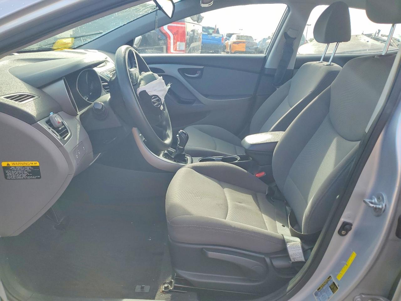 2015 Hyundai Elantra Se - Фото 7