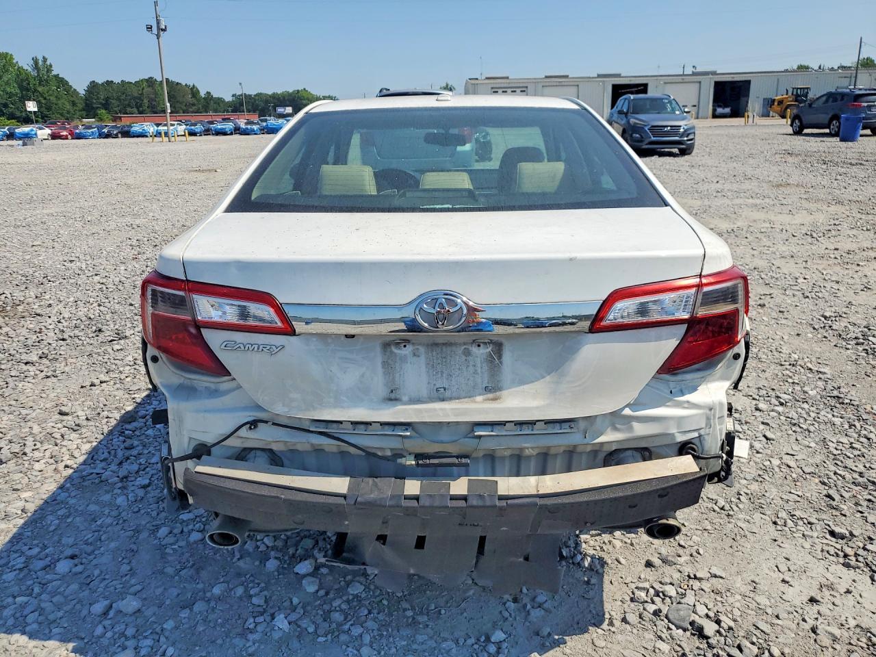 2014 Toyota Camry Xle V6 - Фото 6