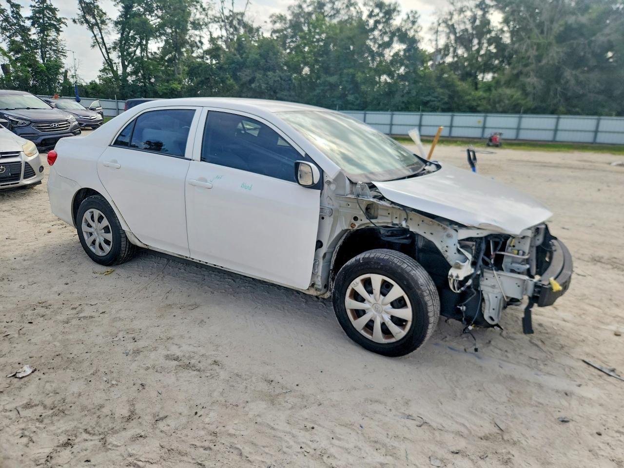 2013 Toyota Corolla L - Image 4