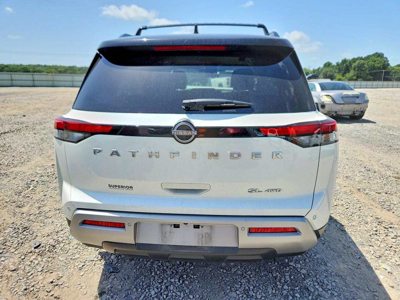 2023 Nissan Pathfinder Sl - Фото 6