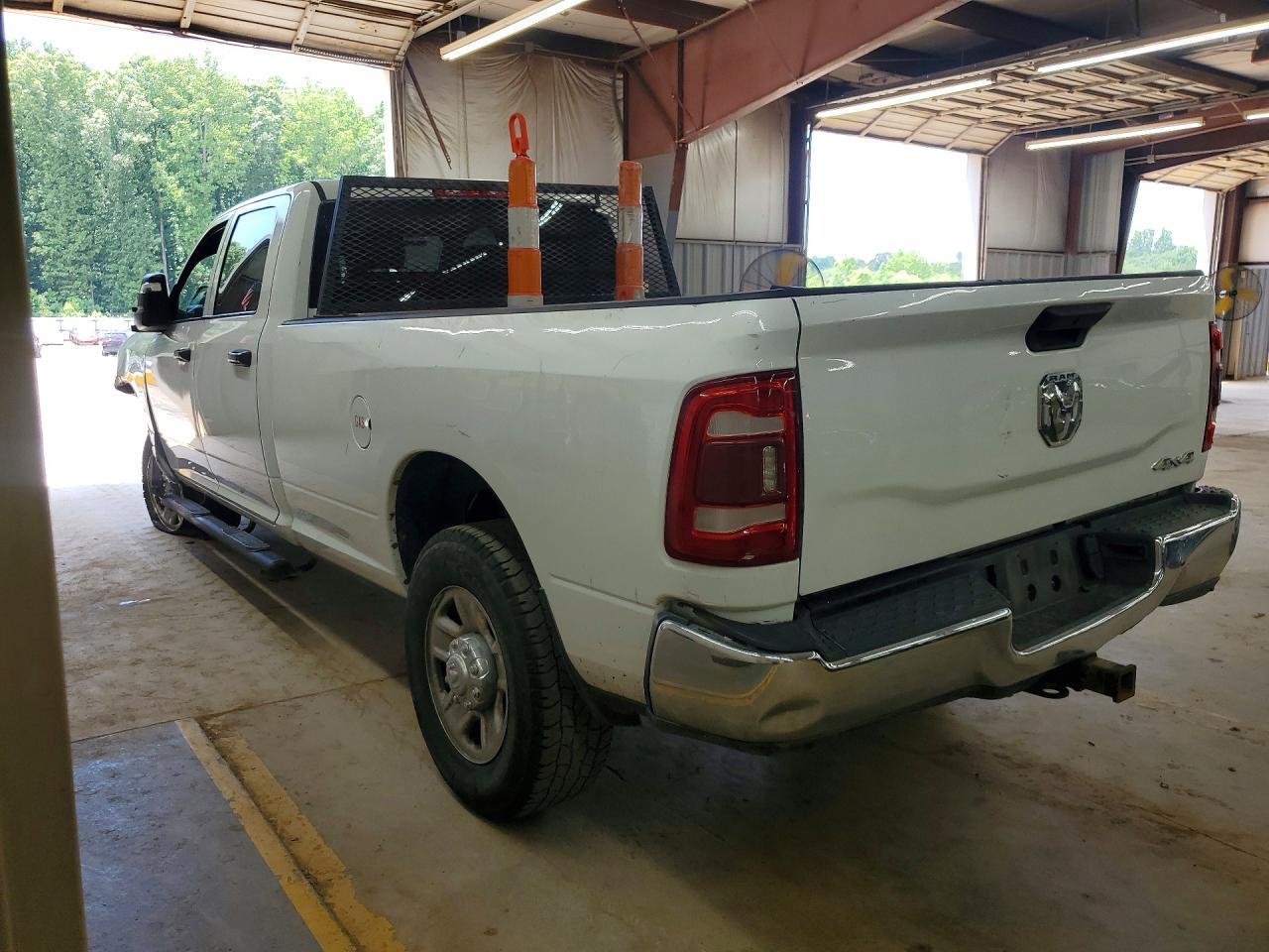 2024 Ram 3500 Tradesman - Фото 2