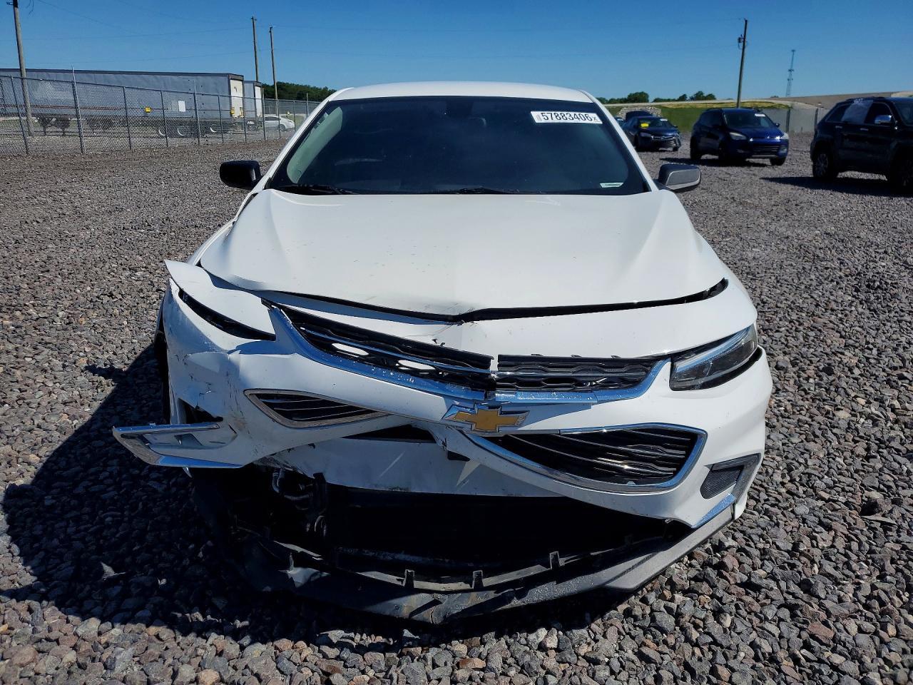 2017 Chevrolet Malibu Ls - Фото 5