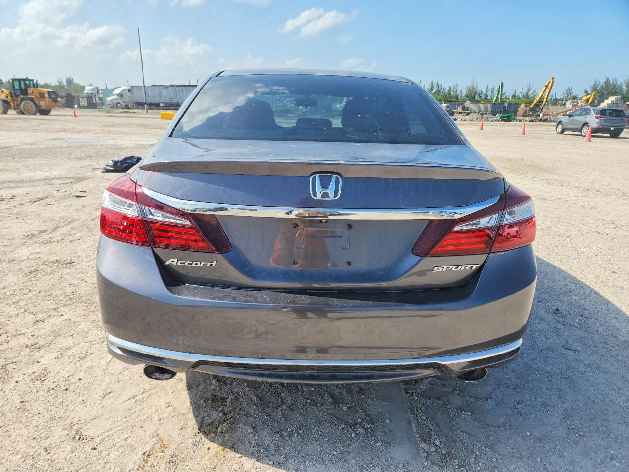 2017 Honda Accord Sport - Фото 6