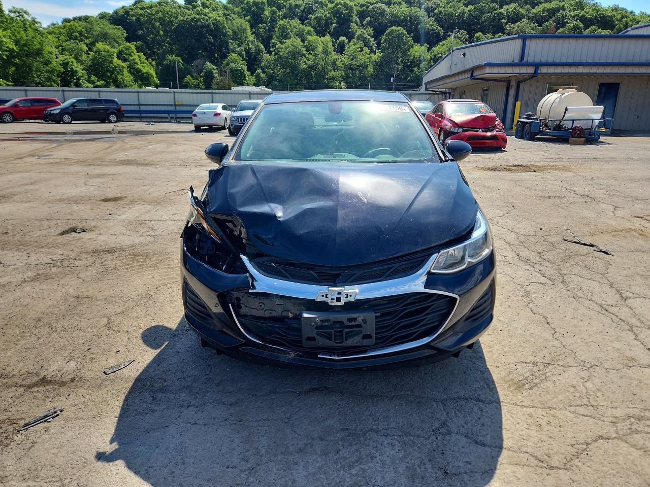 2019 Chevrolet Cruze Ls - Фото 5