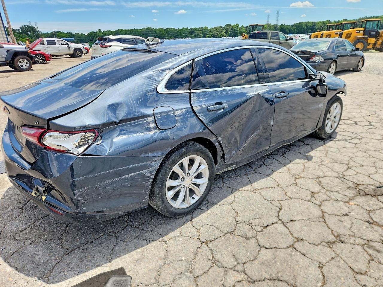 2020 Chevrolet Malibu Lt - Image 3