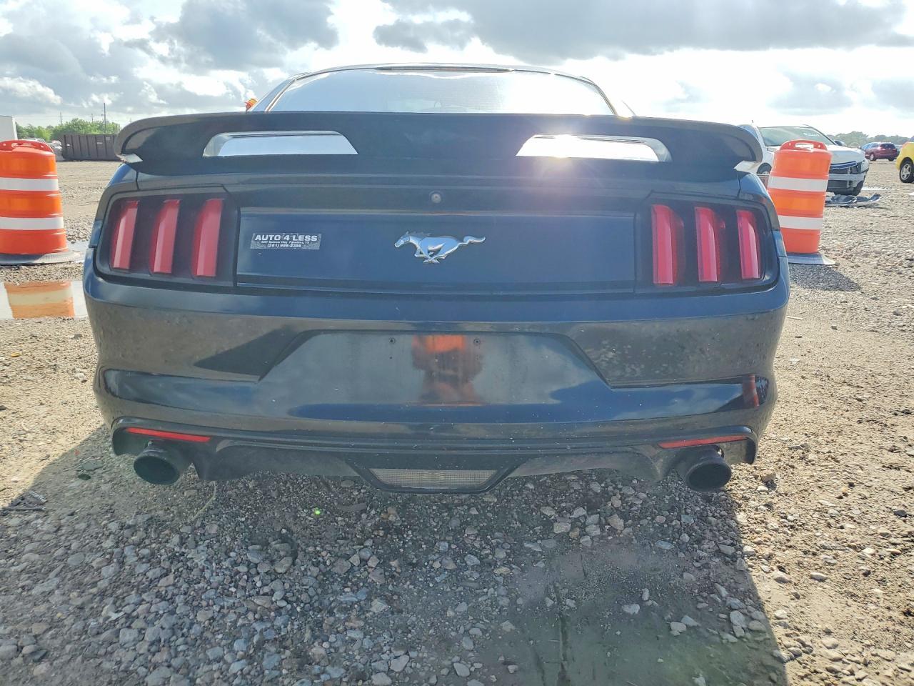 2017 Ford Mustang - Image 6