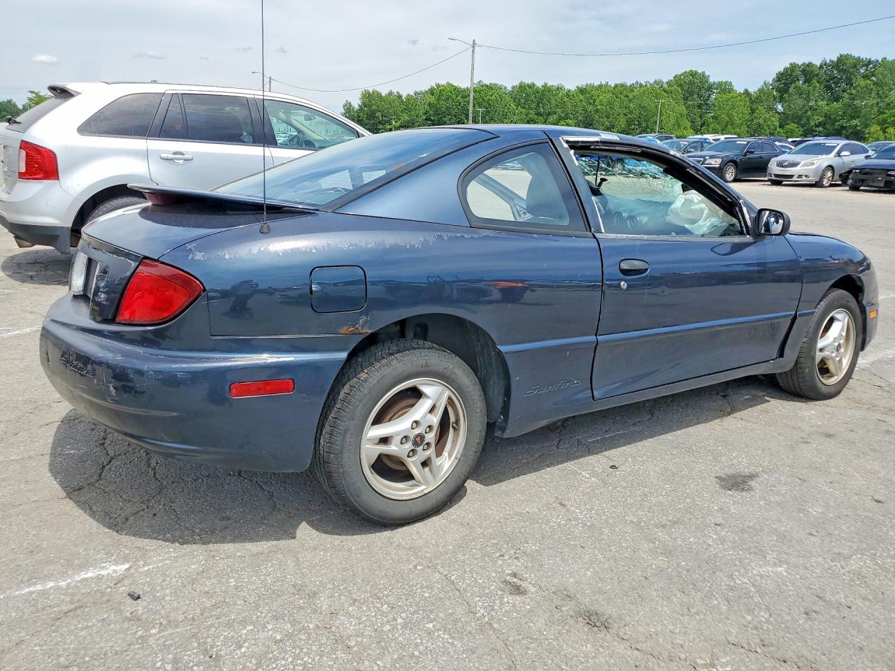 2005 Pontiac Sunfire - Фото 3