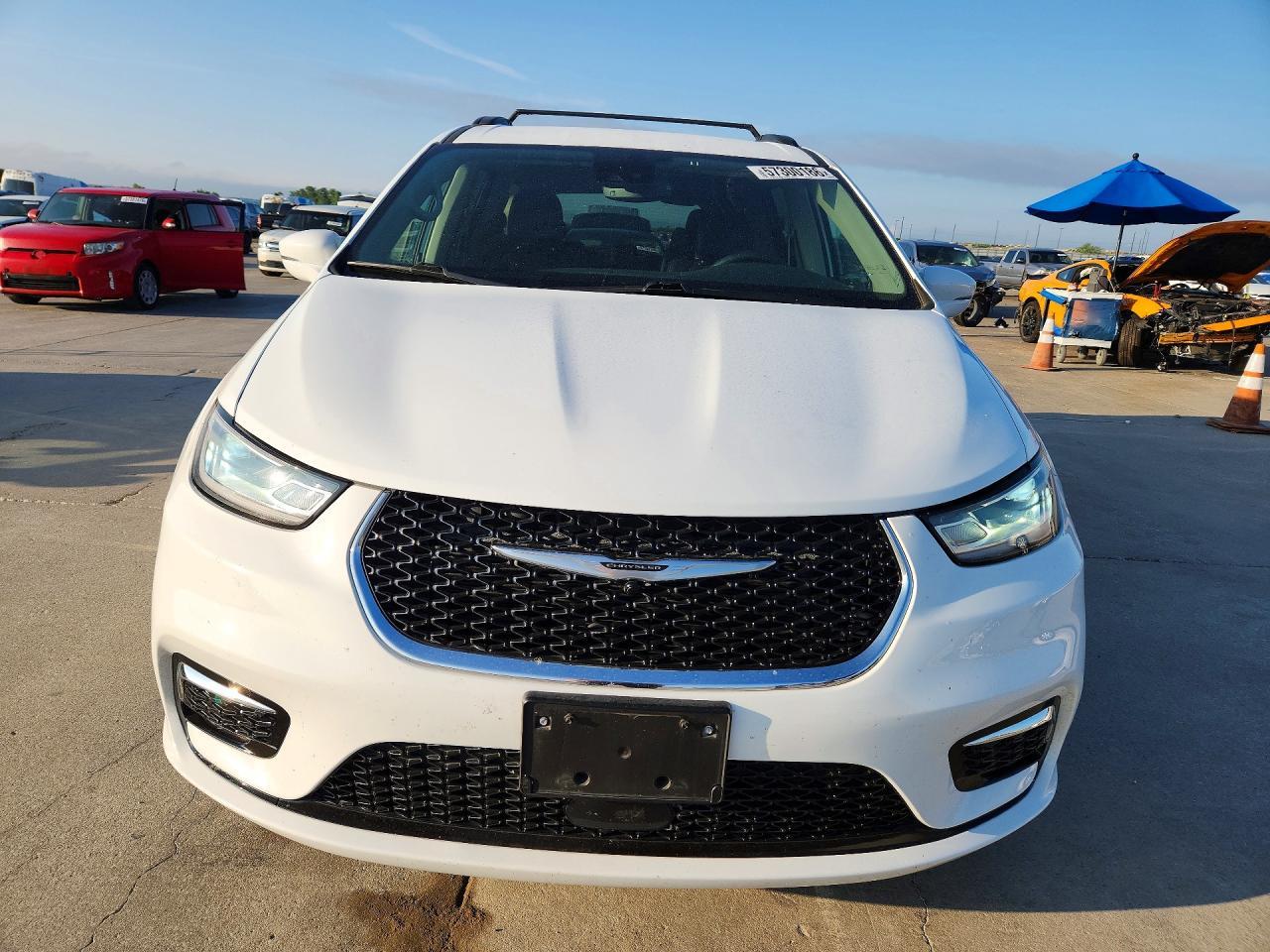 2022 Chrysler Pacifica Touring L - Фото 5
