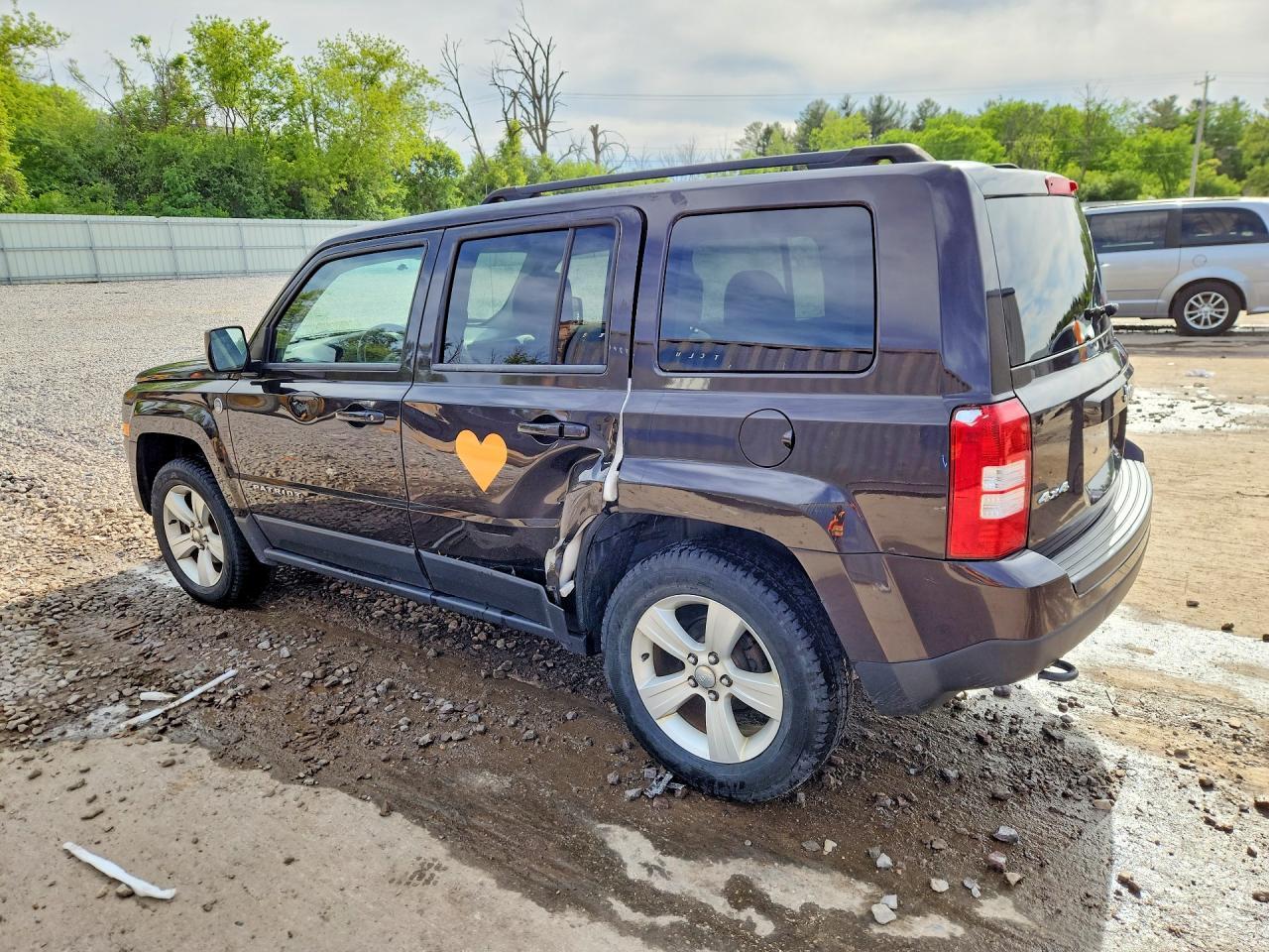 2014 Jeep Patriot Sport - Image 2