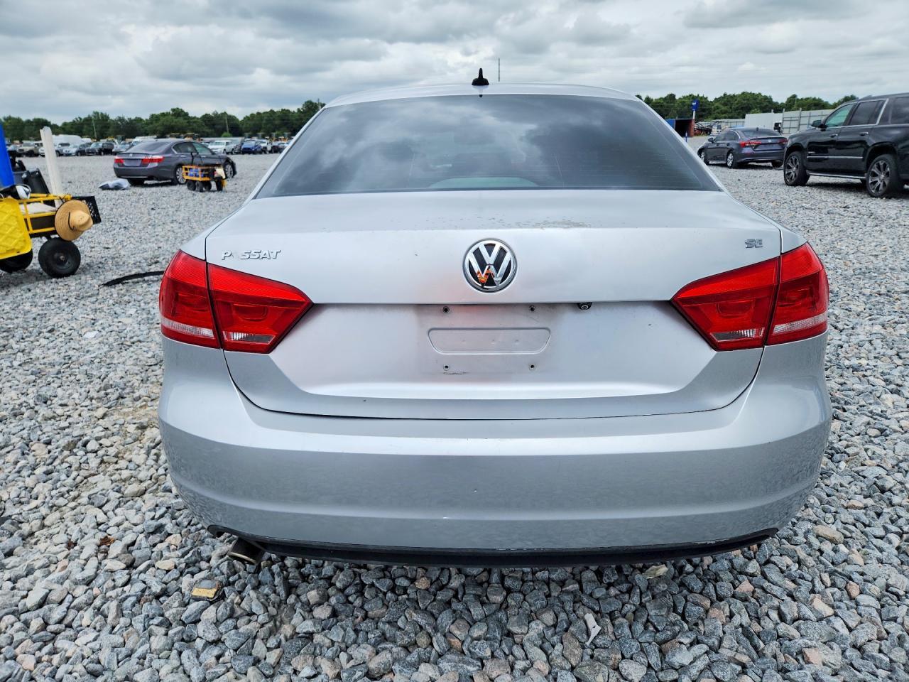 2013 Volkswagen Passat Se - Фото 6