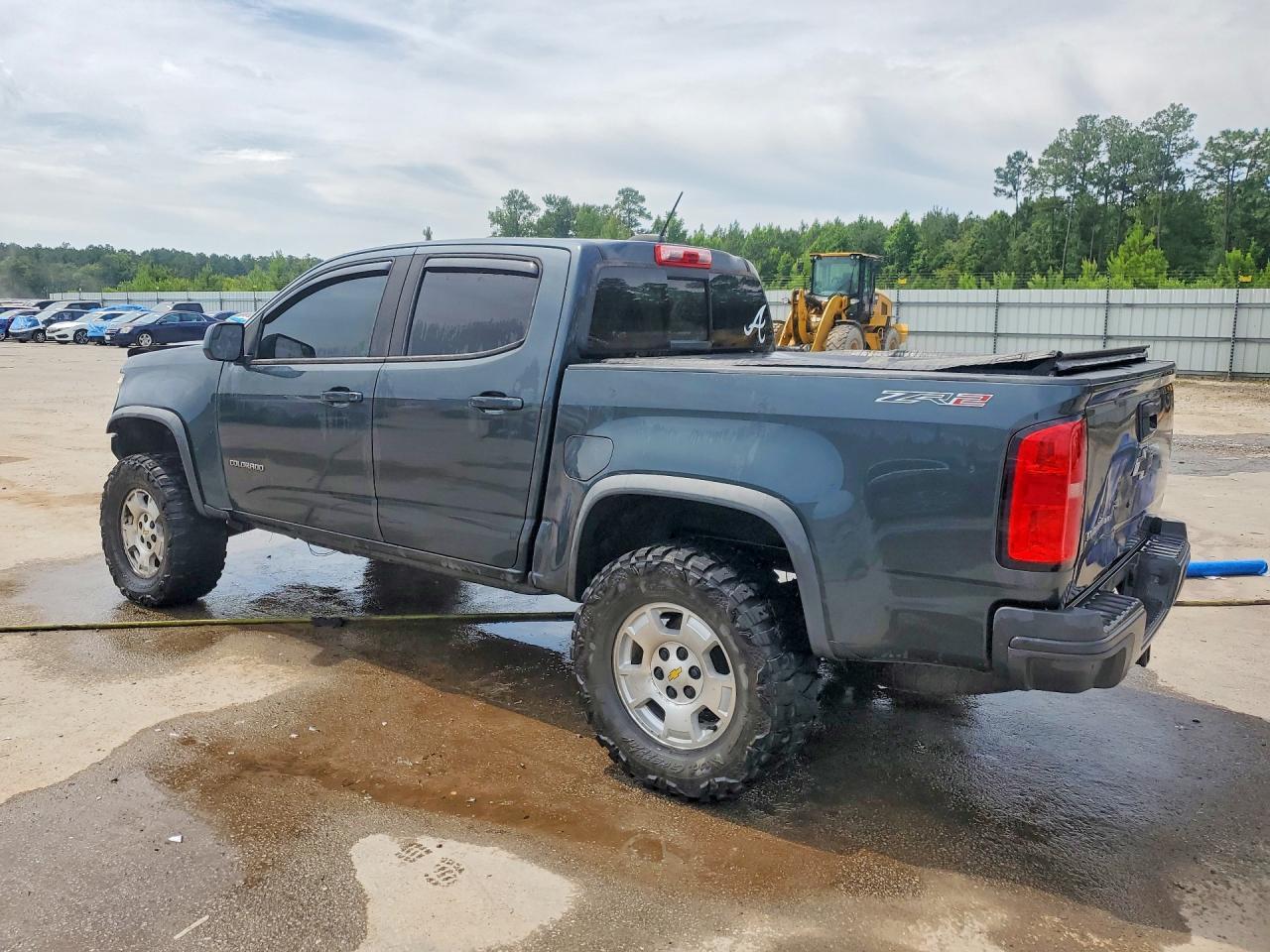 2018 Chevrolet Colorado Zr2 - Image 2