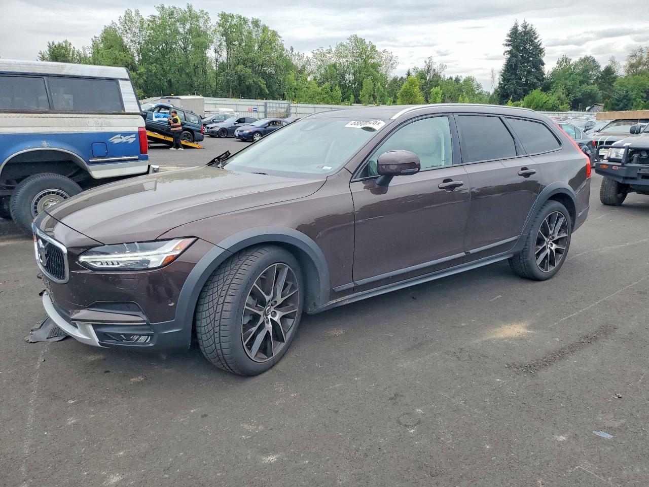 2018 Volvo V90 Cross Country T6 Inscription
