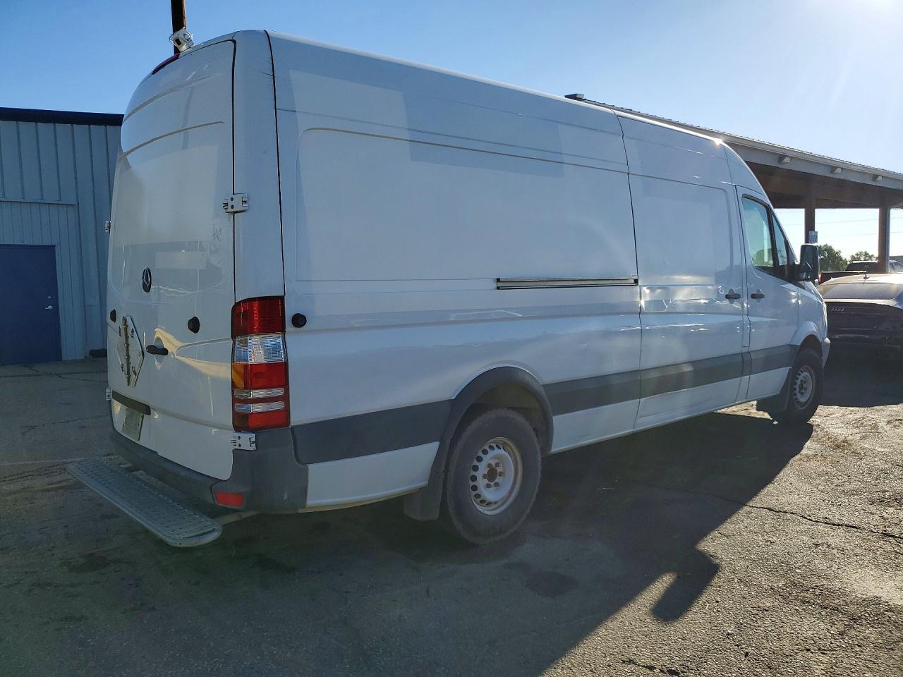 2012 Mercedes-Benz Sprinter 2500 - Фото 3