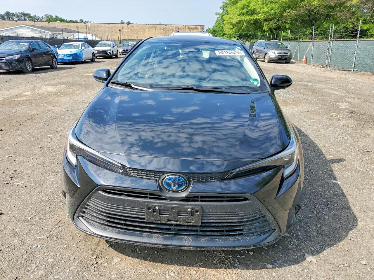 2025 Toyota Corolla Hybrid Le - Image 5