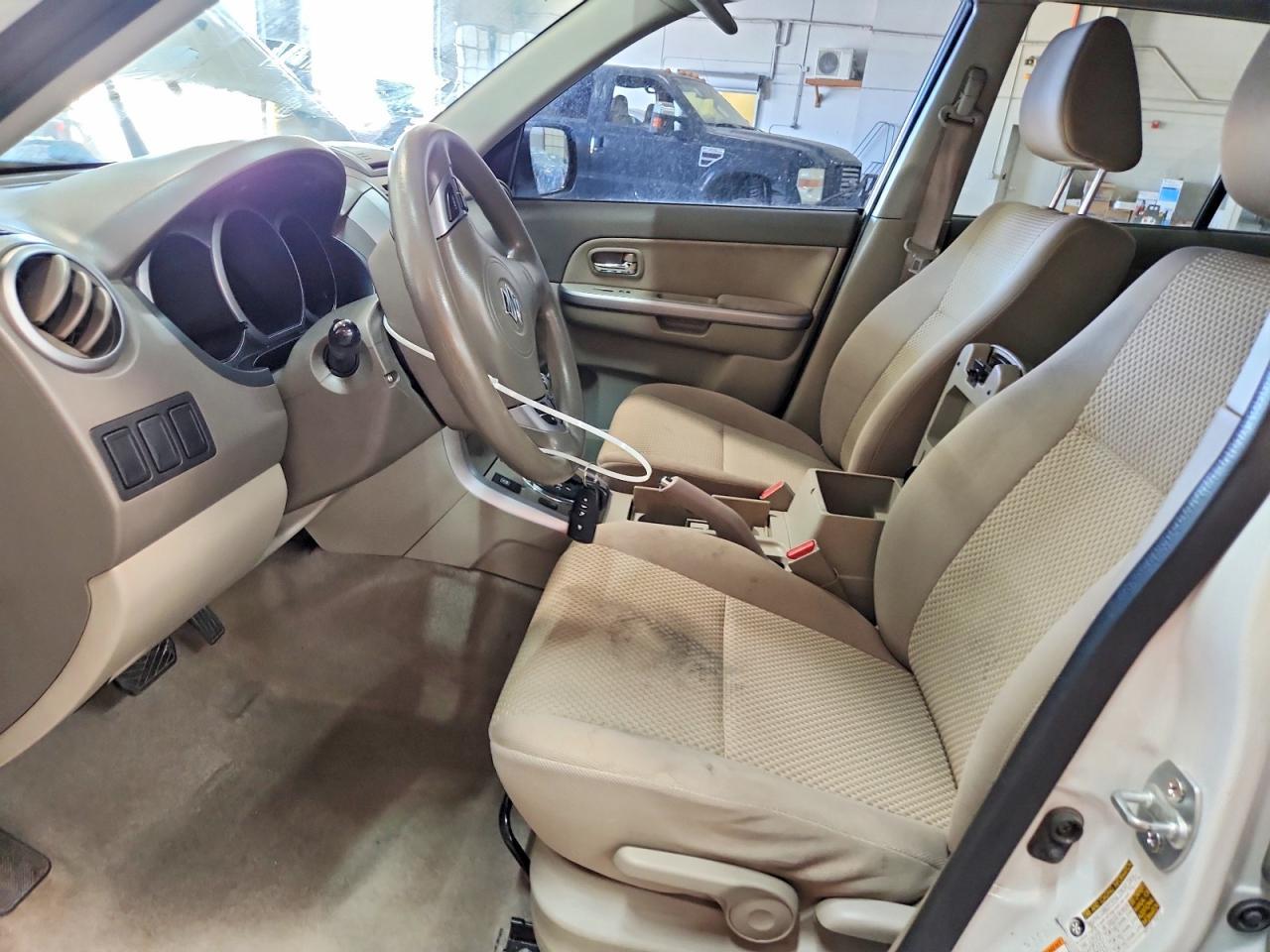 2012 Suzuki Grand Vitara Premium - Фото 7